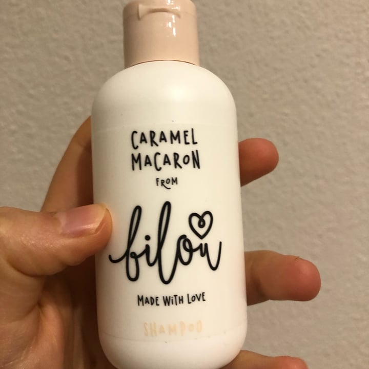 photo of Bilou Caramel Macaron Shampoo shared by @luciafinotello on  10 Apr 2022 - review