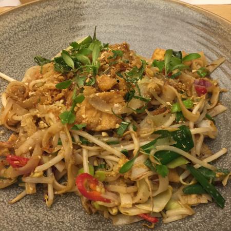 review photo of Sabhai Thai Restaurant Pad Thai Jae shared by @aynsjane on 08 Apr 2018 - review