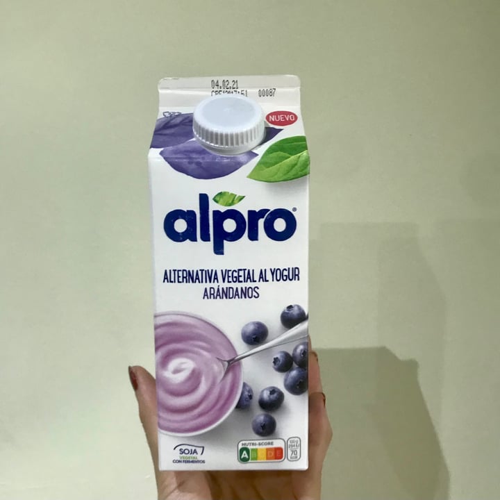 photo of Alpro Yogurt Arándanos shared by @meim on  19 Jan 2021 - review