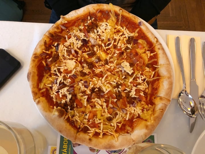 photo of Napfényes Restaurant and Confectionery Hungarian pizza shared by @mywaytobelieve on  19 Feb 2020 - review