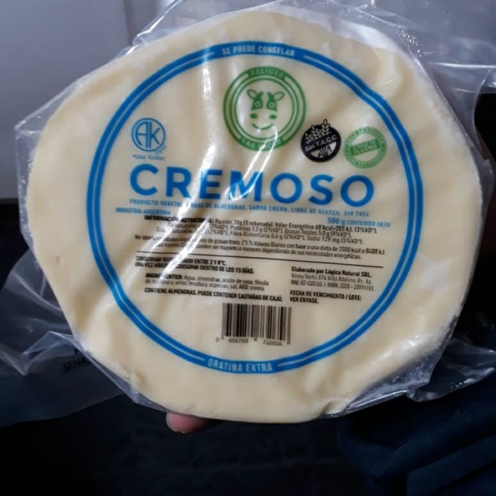 photo of Felices Las Vacas Queso Cremoso shared by @vickylsd on  14 May 2021 - review
