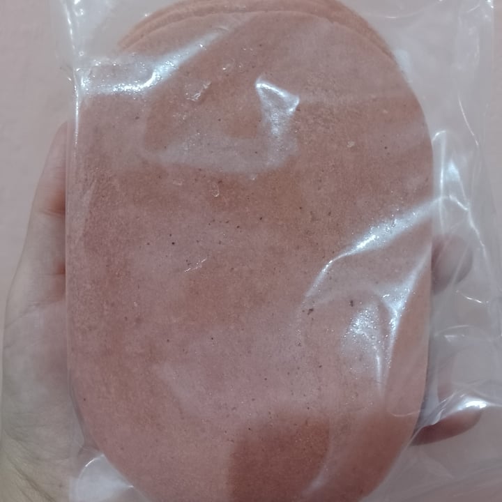 review photo of Veggieland Jamón Ahumado Vegano Feteado shared by @karenyan on 23 Dec 2021 - review