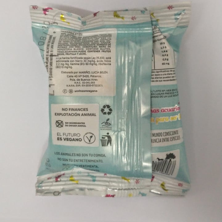 review photo of Un Rincón Vegano Alfajor Chocolate Blanco shared by @ma-ga on 24 Nov 2020 - review