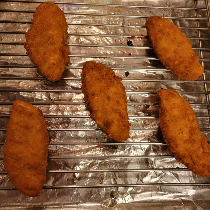 photo of Gardein Ultimate chick'n Tenders shared by @pigsareawesome on  12 May 2022 - review