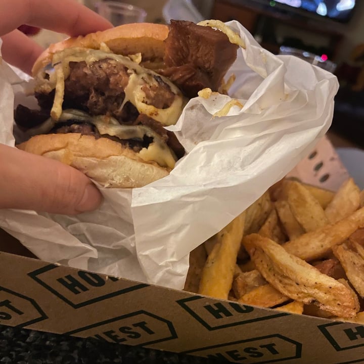photo of Honest Burgers - Cambridge Bacon Plant (Ve) + Chips shared by @plantana on  19 Apr 2021 - review