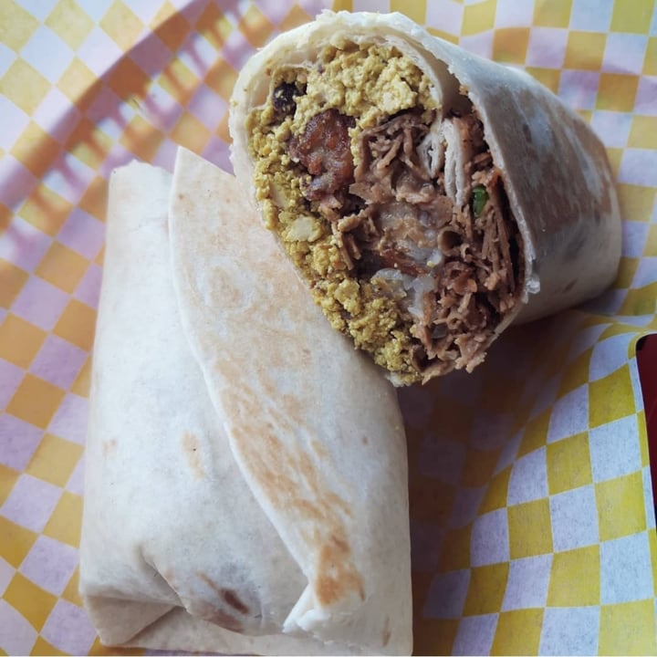 review photo of Fauxmaha "Steak and egg" breakfast burrito shared by @solarpoweredsara on 07 Aug 2020 - review