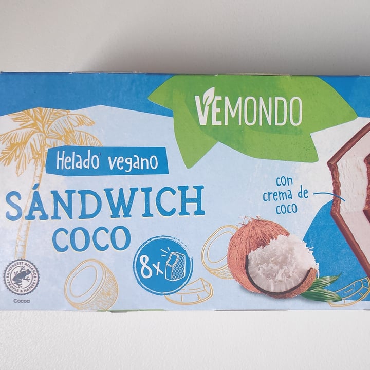 photo of Vemondo Coconut sandwich shared by @elenacasadoyt on  08 Jun 2022 - review