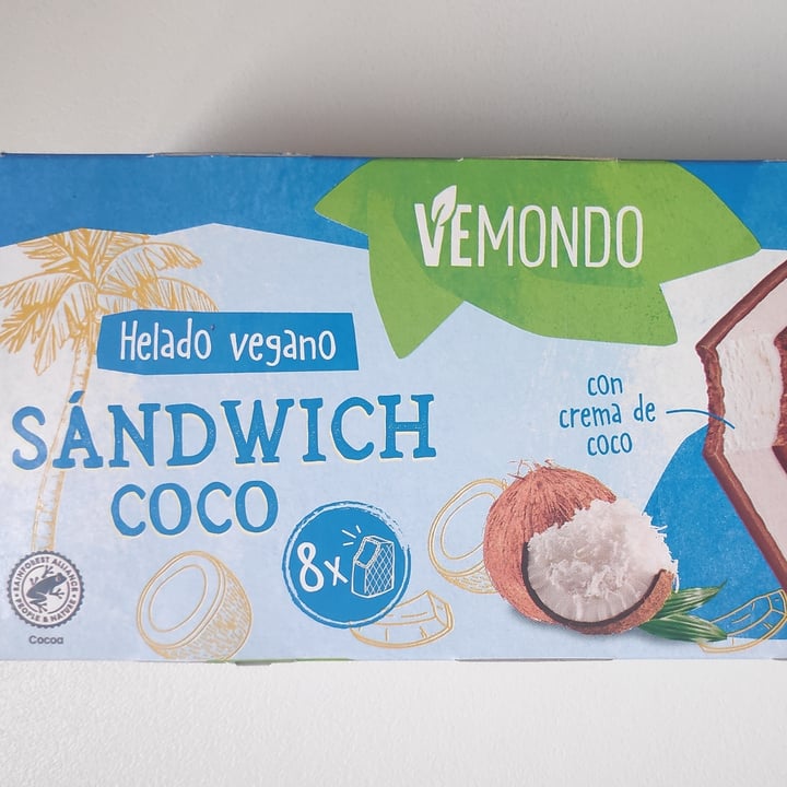 review photo of Vemondo Coconut sandwich shared by @elenacasadoyt on 08 Jun 2022 - review