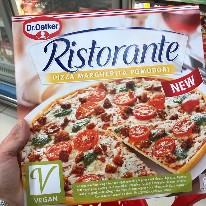 photo of Ristorante Pizza margherita pomodori shared by @lulipajaro on  07 Nov 2021 - review