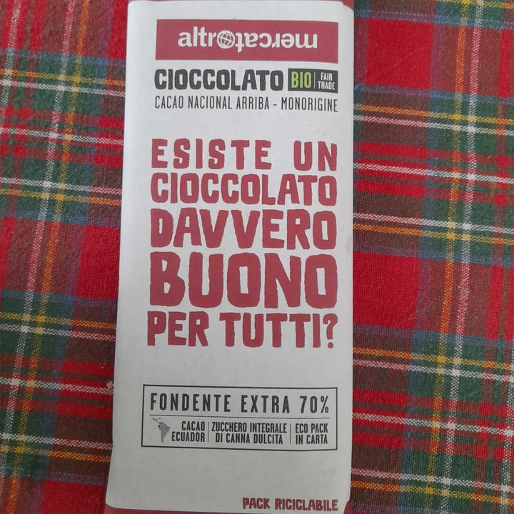 photo of Altro mercato Cioccolato Monorigine Fondente 70% shared by @esterl on  23 Apr 2022 - review