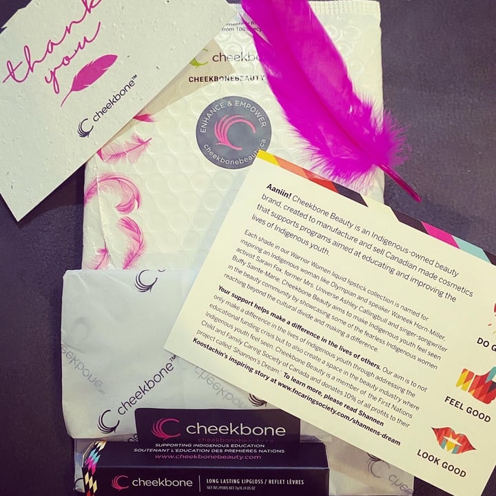 review photo of Cheekbone Beauty Sweetgrass lipgloss shared by @greengrl87 on 21 Oct 2020 - review
