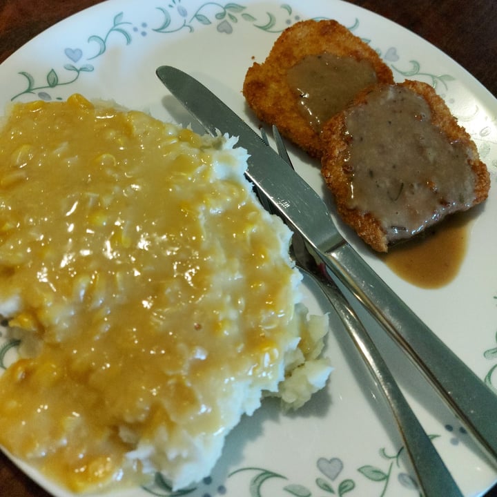 review photo of Gardein Lightly Breaded Turky Cutlets shared by @madianned on 12 Oct 2020 - review