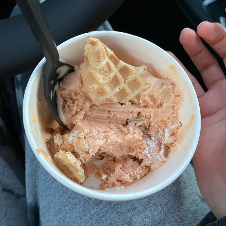 review photo of Salt & Straw Carrot cake with cream cheese frosting shared by @ishani04 on 24 Jan 2022 - review