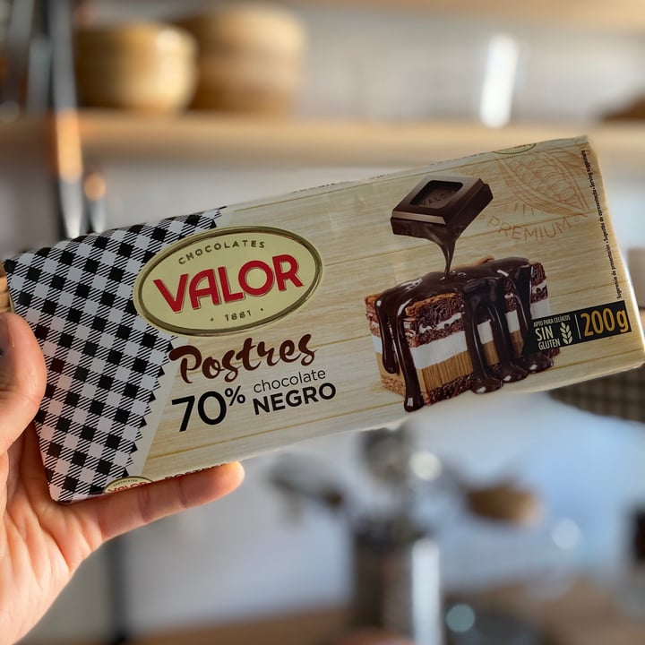 photo of Valor Postres 70% chocolate negro shared by @tinaveg on  30 Sep 2021 - review