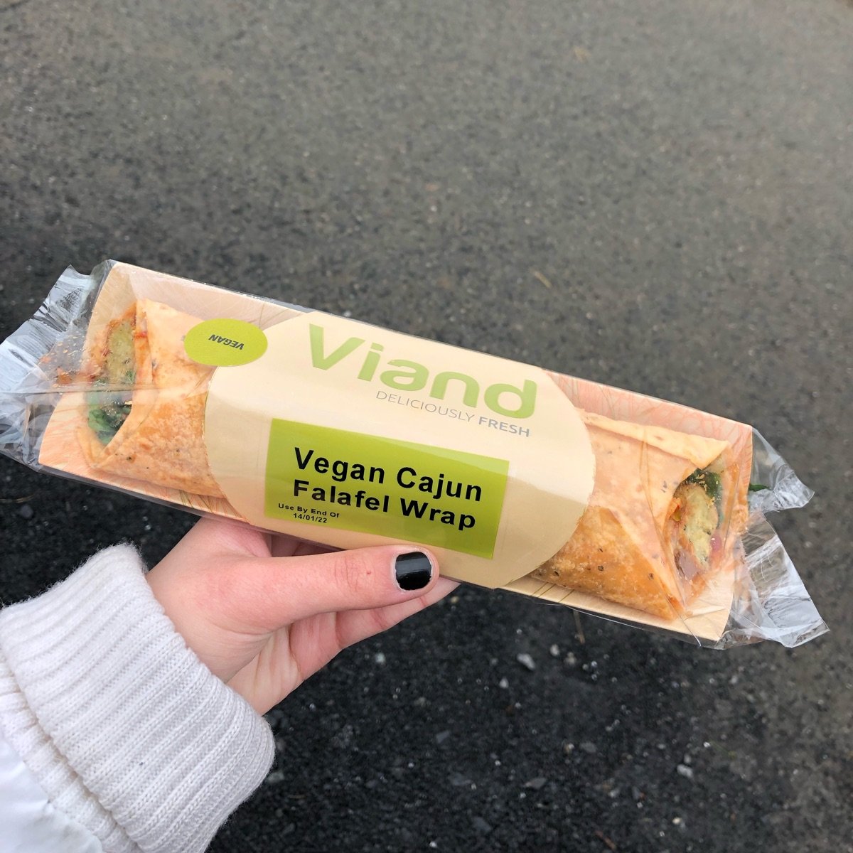 vegan cajun falafel wrap from viand - Vegan Product Reviews & Ratings ...