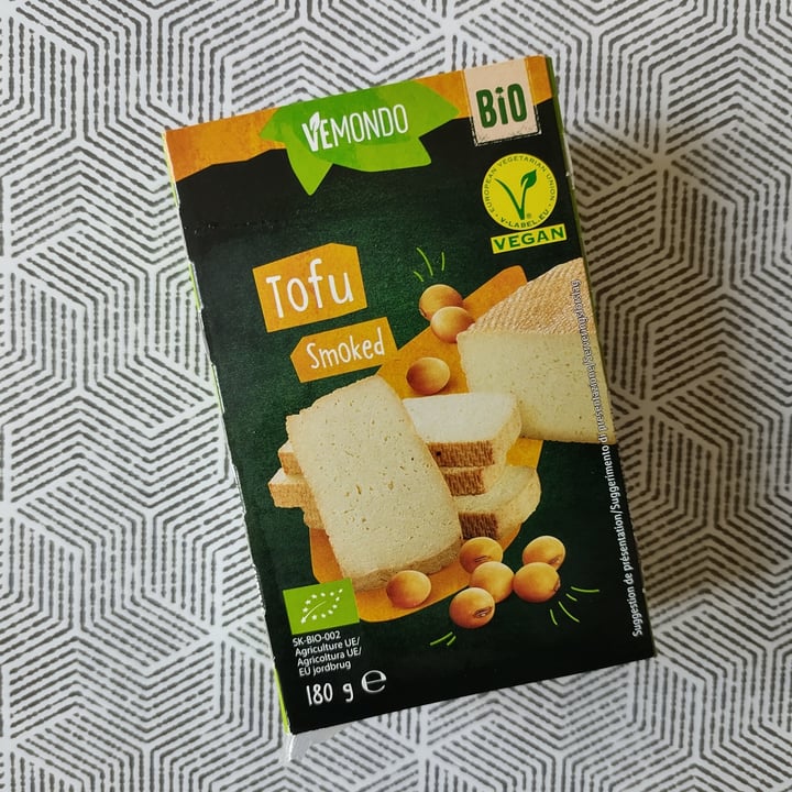 photo of Vemondo  Bio tofu Affumicato shared by @rosemarino on  26 Oct 2022 - review