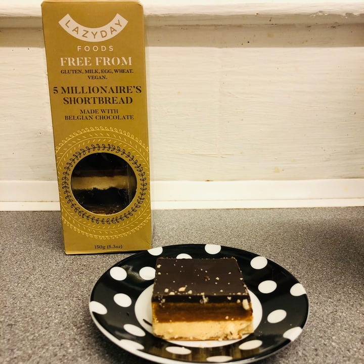 photo of Lazy Day Foods Millionaire's Shortbread shared by @blue-jay on  14 Dec 2020 - review
