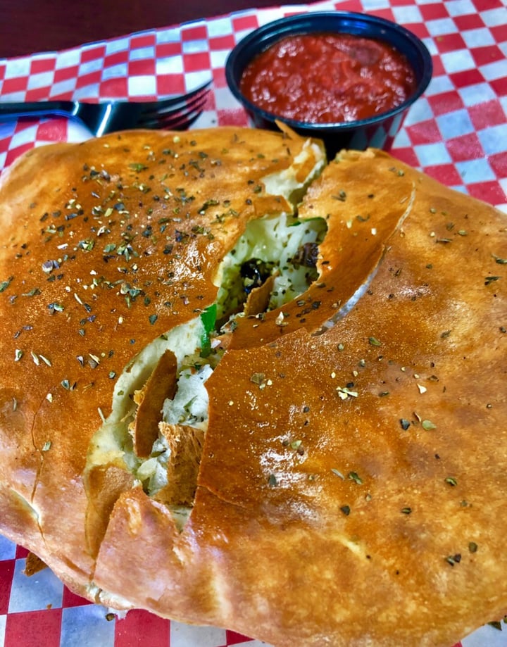 photo of D.P. Dough - Tempe Vegan Calzone shared by @vegan-treehugger on  31 Dec 2019 - review