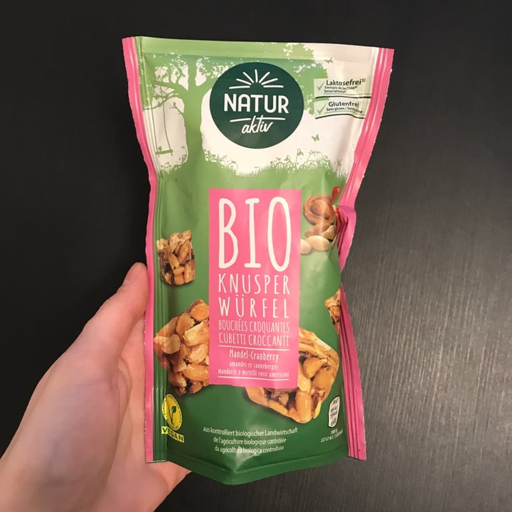 photo of Natur Aktiv BIO Knusper Würfel Mandel - Cranberru shared by @amsofie on  01 Dec 2020 - review