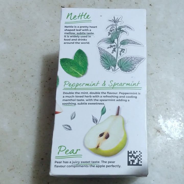 review photo of Twinings vitality shared by @anameneses on 13 May 2022 - review