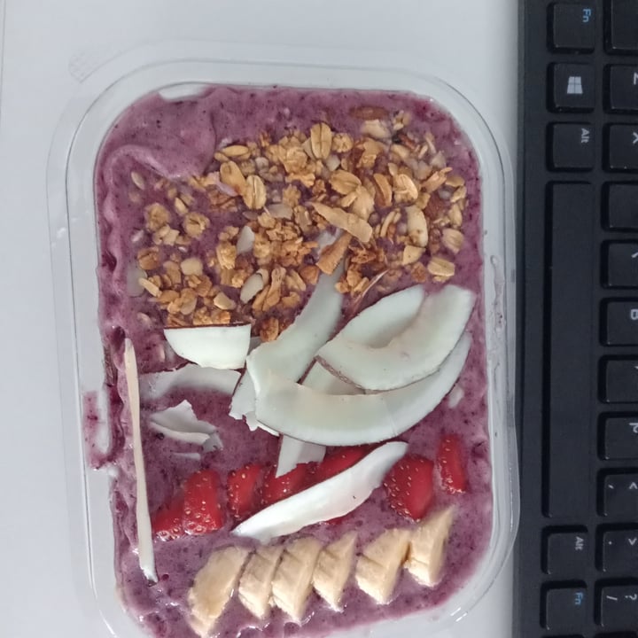 photo of Zacate limon Dragon Fruit Bowl shared by @alexandravegan on  11 Jun 2022 - review