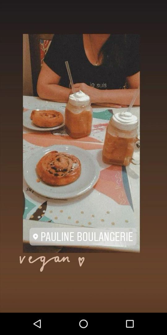 review photo of Pauline Boulangerie 1964 Frappé con Crema y Leche Vegetal shared by @melanynigro on 11 Feb 2020 - review