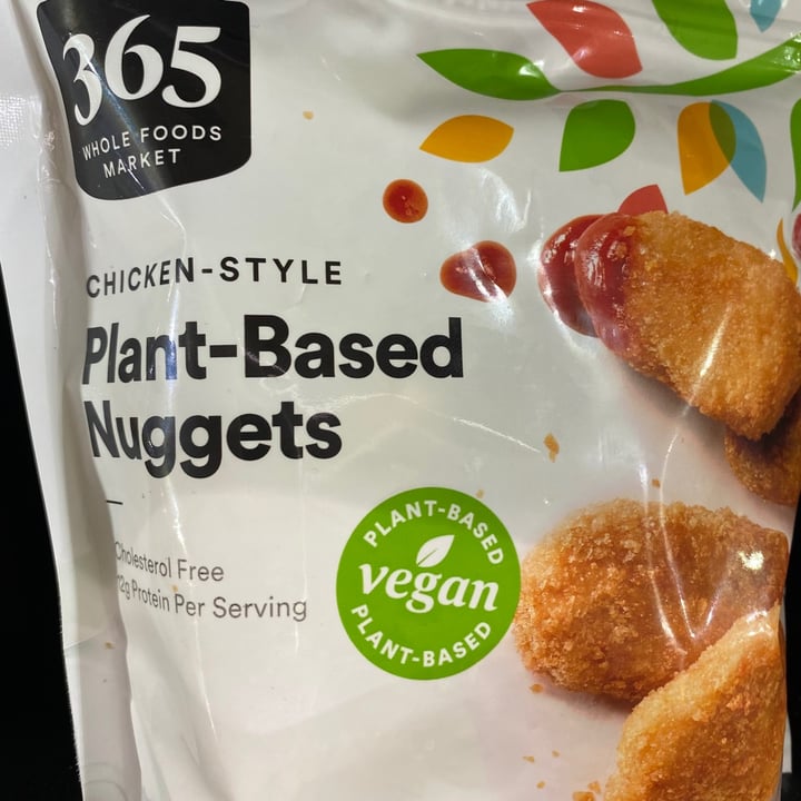 photo of 365 Whole Foods Market Chicken-style Plant-based Nuggets shared by @johnwoodrtr on  12 Aug 2021 - review