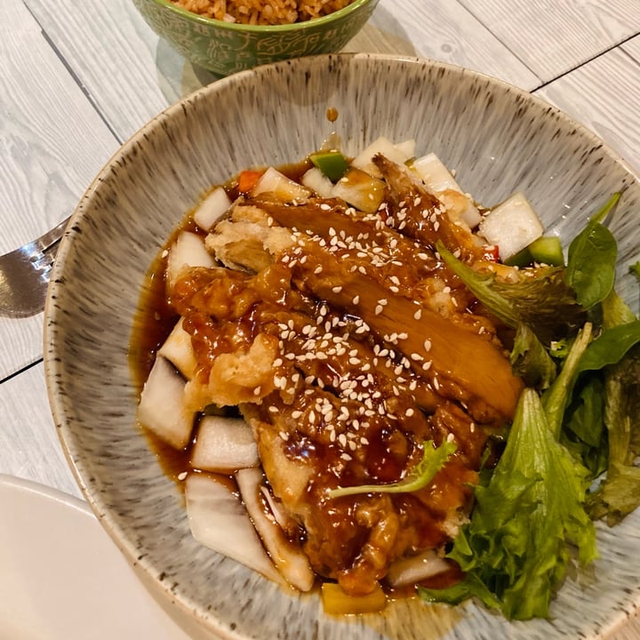 photo of Puti Vegan Cafe Vegan sliced duck served in teriyaki sauce shared by @katelouisepowell on  09 Dec 2021 - review