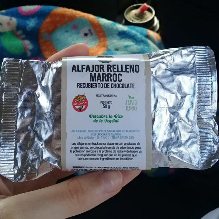 review photo of On Track Alfajor OnTrack Relleno Marroc shared by @dana21 on 05 Nov 2021 - review