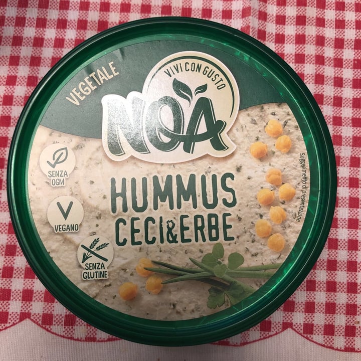 review photo of Noa Hummus Ceci & Erbe shared by @silviacatveg on 07 Jun 2021 - review