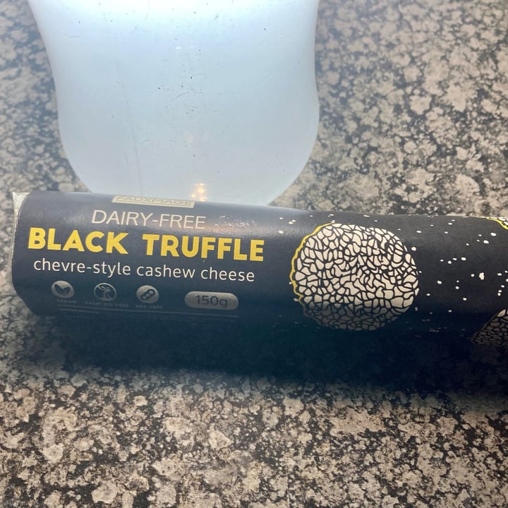 photo of Fauxmage Black Truffle Chèvre-Style Cashew Cheese shared by @shanwels on  26 Nov 2022 - review