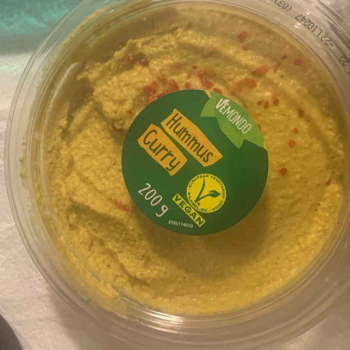 photo of Vemondo Hummus Al Curry shared by @francescachieppa18 on  18 Sep 2022 - review