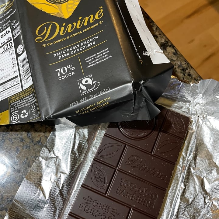 photo of Divine Chocolate 70% Dark Chocolate Bar shared by @karenasp on  26 Oct 2021 - review