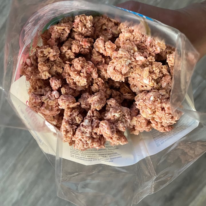 review photo of dmBio Beeren Crunchy shared by @floryhollyvegan on 23 May 2021 - review