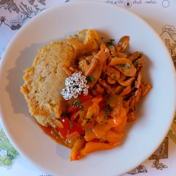 review photo of Rifugio Dorigoni Polenta, funghi e peperonata shared by @mlflne on 14 Aug 2022 - review