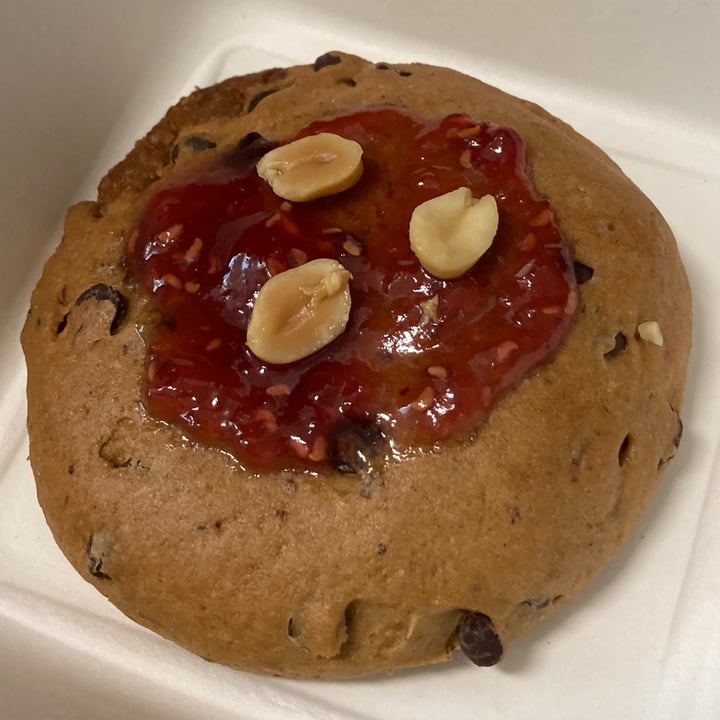 review photo of Chök Cookie de Cacahuete y Frambuesa Vegana y Sin Gluten shared by @saruchy on 13 Jun 2021 - review