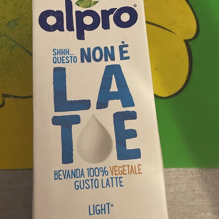 photo of Alpro Shhh...Questo Non è Latte (LIGHT) shared by @alicelimpia on  16 Sep 2022 - review