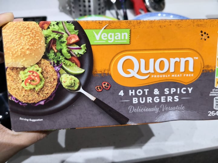 photo of Quorn Vegan Hot & Spicy Burgers shared by @nana on  15 Mar 2019 - review