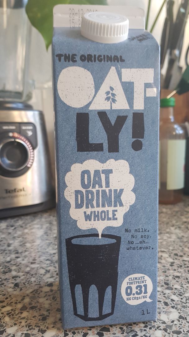 photo of Oatly Oat Drink shared by @teedde on  04 Dec 2019 - review