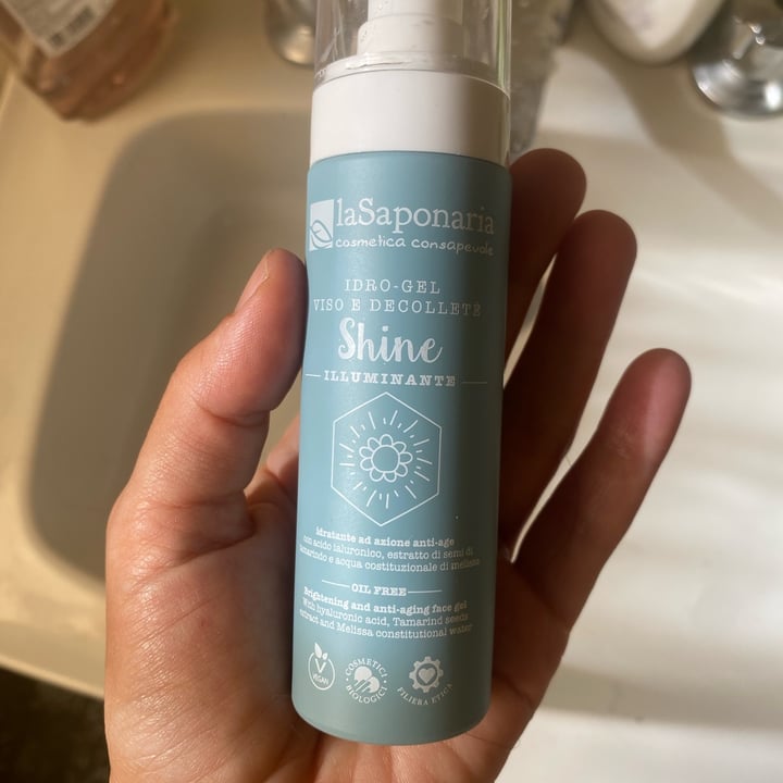 photo of La Saponaria Idro-gel viso illuminante shine shared by @biancaeffe on  11 Aug 2022 - review