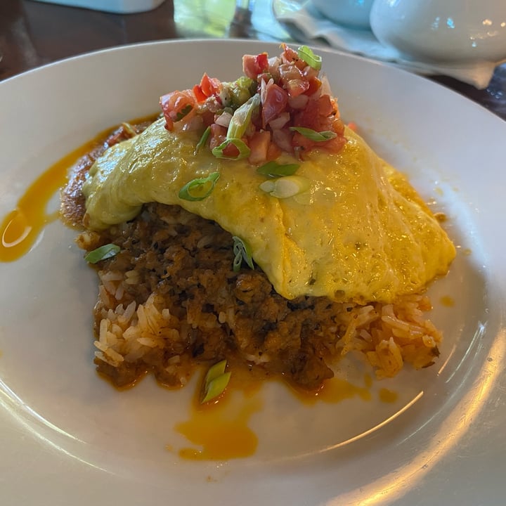 review photo of Kona Cafe Plant Based Loco Moco shared by @samlovesplants on 21 Jun 2022 - review