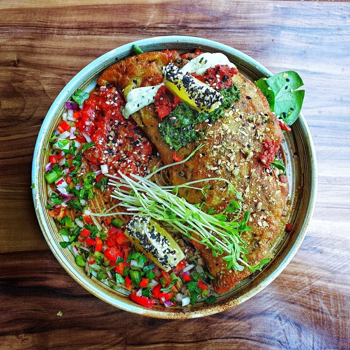 review photo of Plant Based Cafe Chickpea & Spring Onion Peas Omelette shared by @tommytofu on 16 Jun 2020 - review