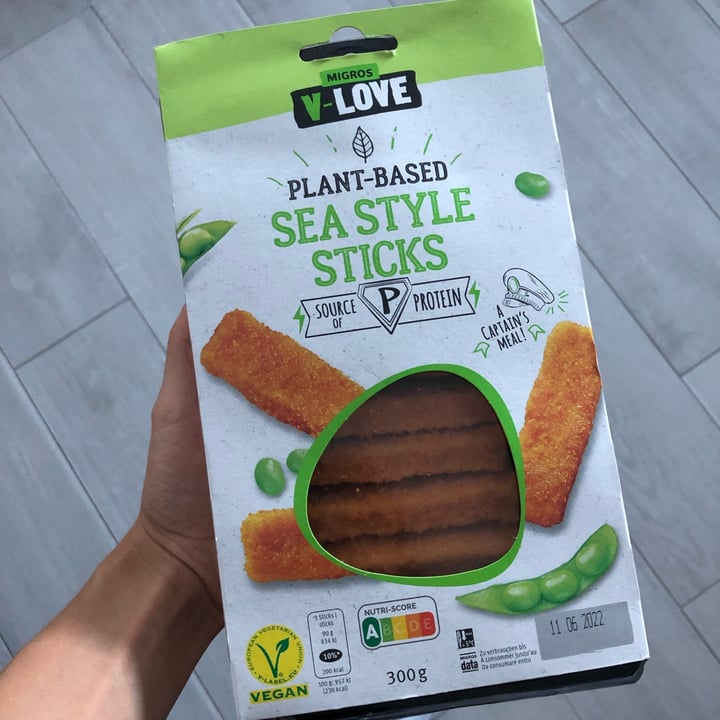 photo of Migros V-Love Sea Style Sticks shared by @martinadibernardo on  12 Jun 2022 - review