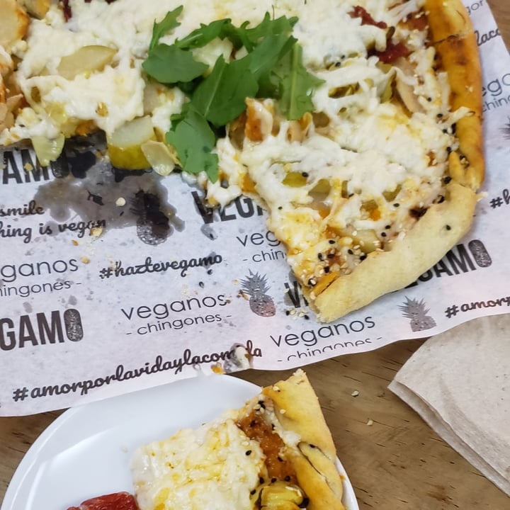 photo of Vegamo MX Pizza pesto shared by @valeriasadness on  26 Sep 2020 - review