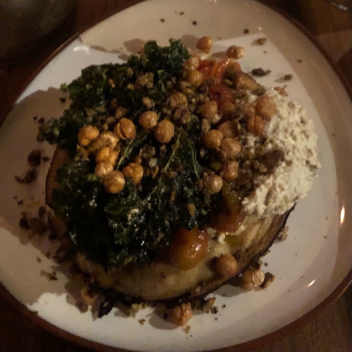 review photo of Tiki BAR Faina Fugazetta shared by @ayma09 on 27 Dec 2021 - review