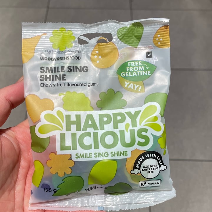 photo of Woolworths Food Happy Licious Smile Sing Shine shared by @lelo21 on  08 Oct 2021 - review