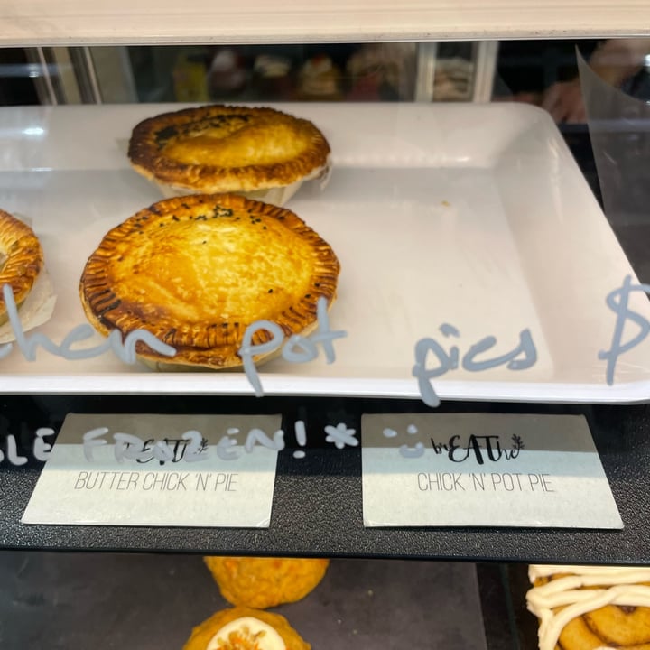 review photo of Vegan Supply Chinatown Chick N Pot Pie shared by @mermaidgirl on 31 Mar 2022 - review