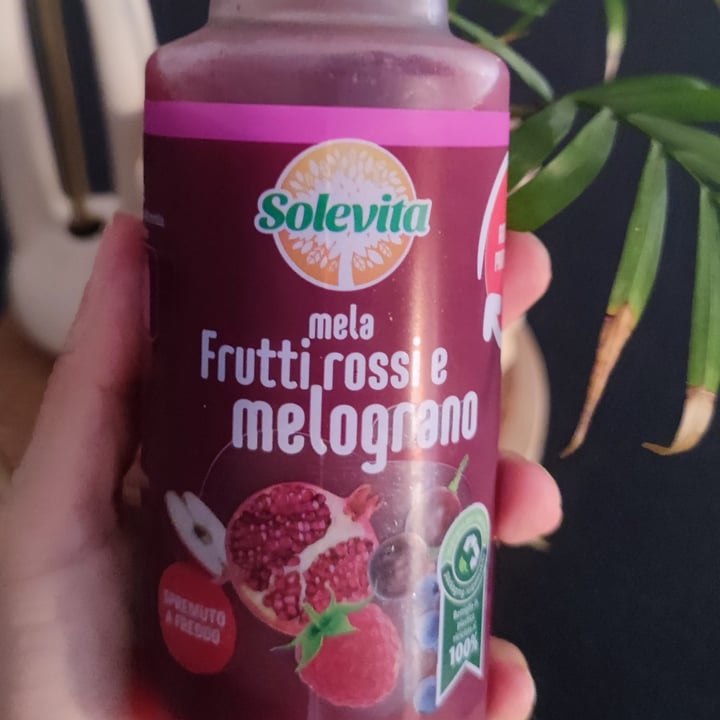 photo of Solevita Mela frutti rossi e melograno shared by @cassycat on  12 Aug 2022 - review