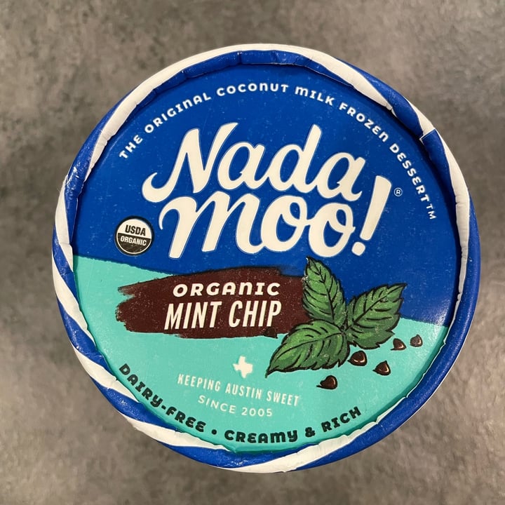 photo of NadaMoo! Organic Mint Chip shared by @ekelcem on  27 Oct 2022 - review