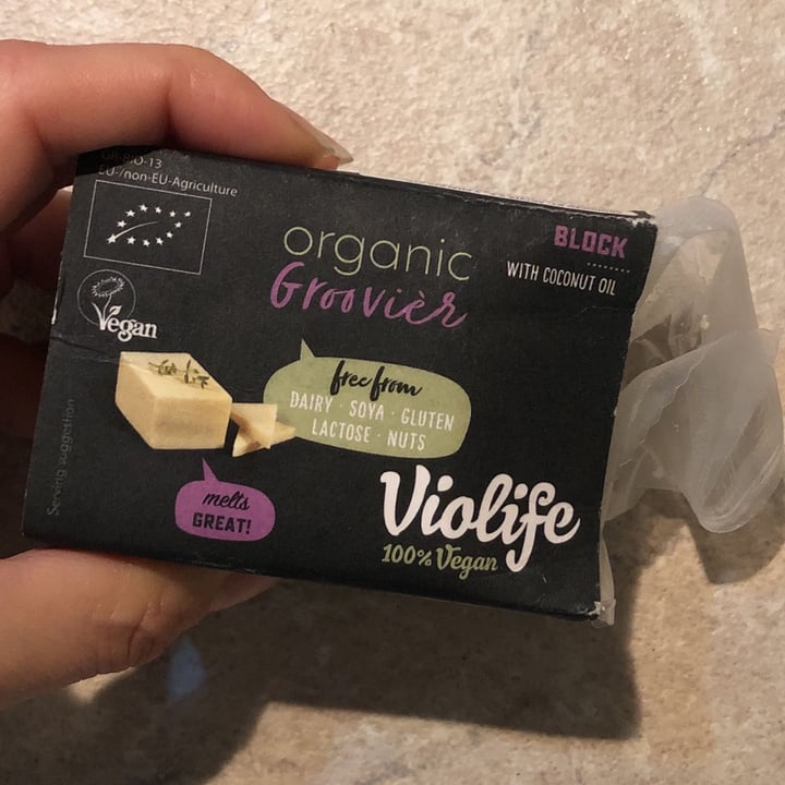 photo of Violife Bio groovièr shared by @nicole- on  01 Dec 2021 - review